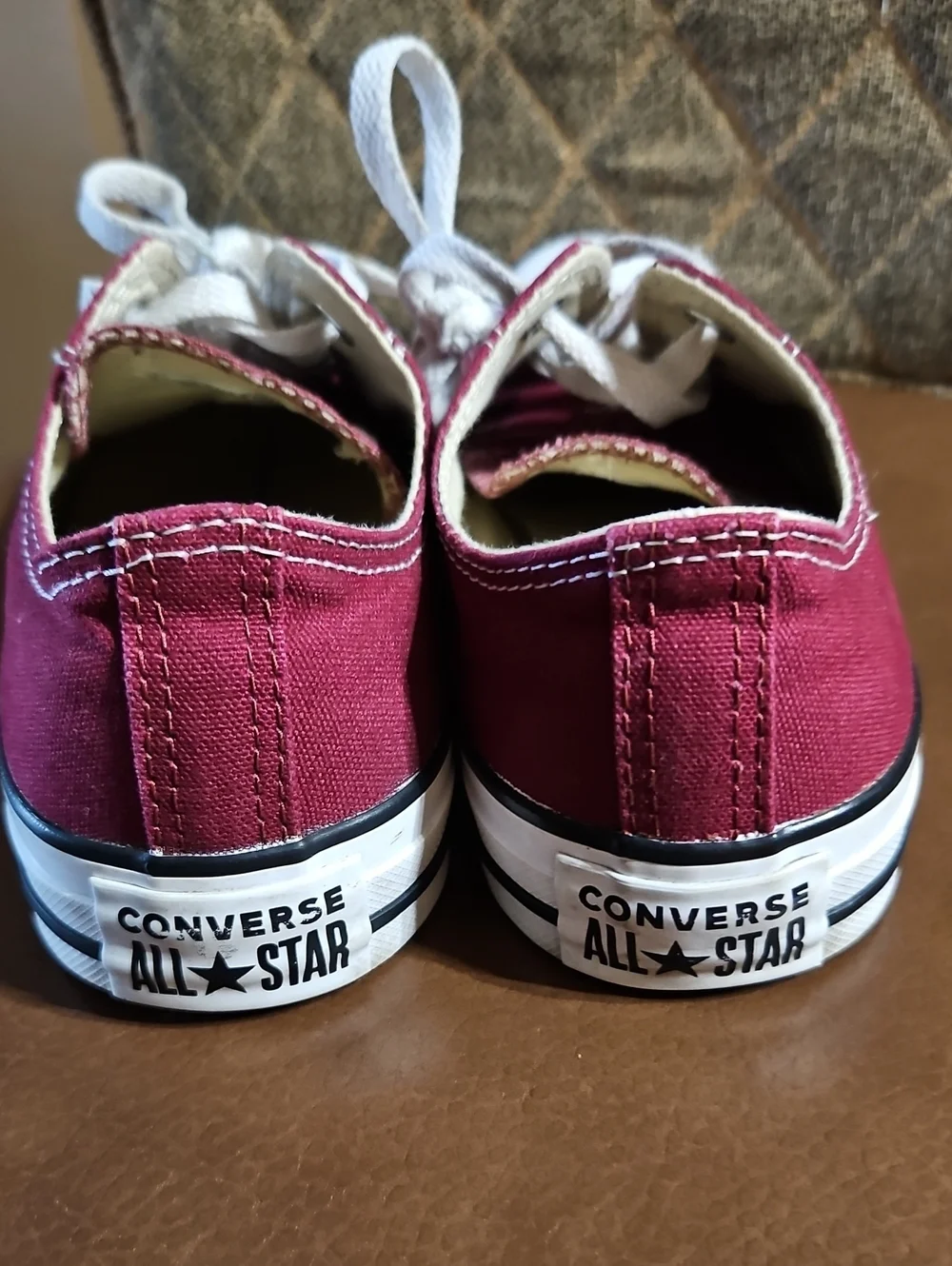 Converse Chuck Taylor All Star Ox Lace Up Low Top Sneakers Shoes Maroon White